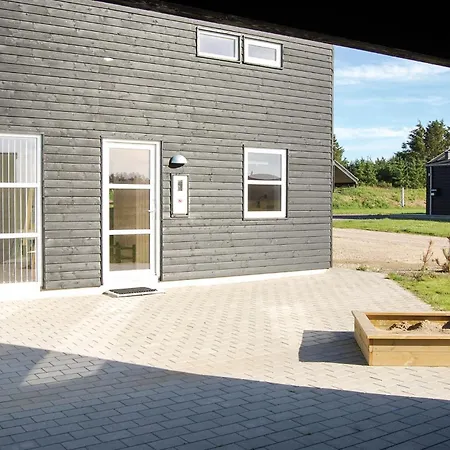4 Bedroom Stunning In