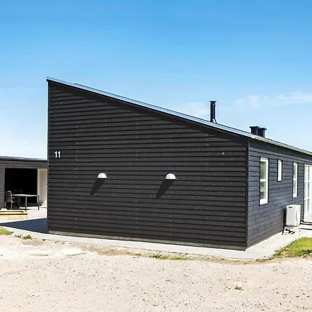 Holiday home 4 Bedroom Stunning In