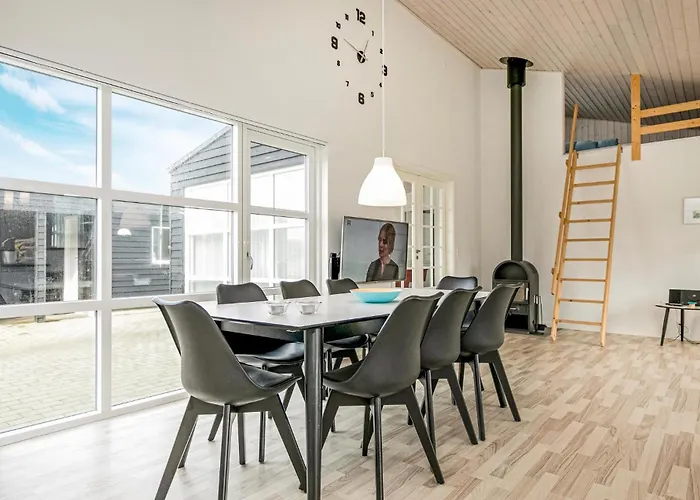 Engdraget With Fireplace Løkken